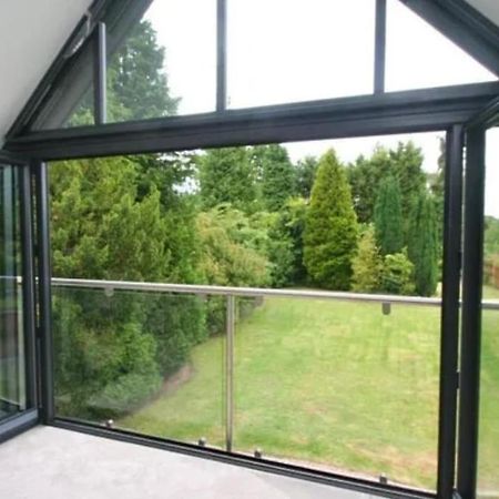 Luxury House In Solihull Exterior foto